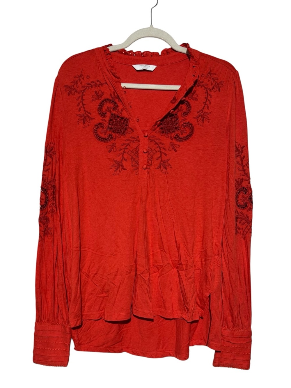 Lucky Brand Red Embroidered Top Size Medium Eyelet Lace Boho Tunic Long Sleeve